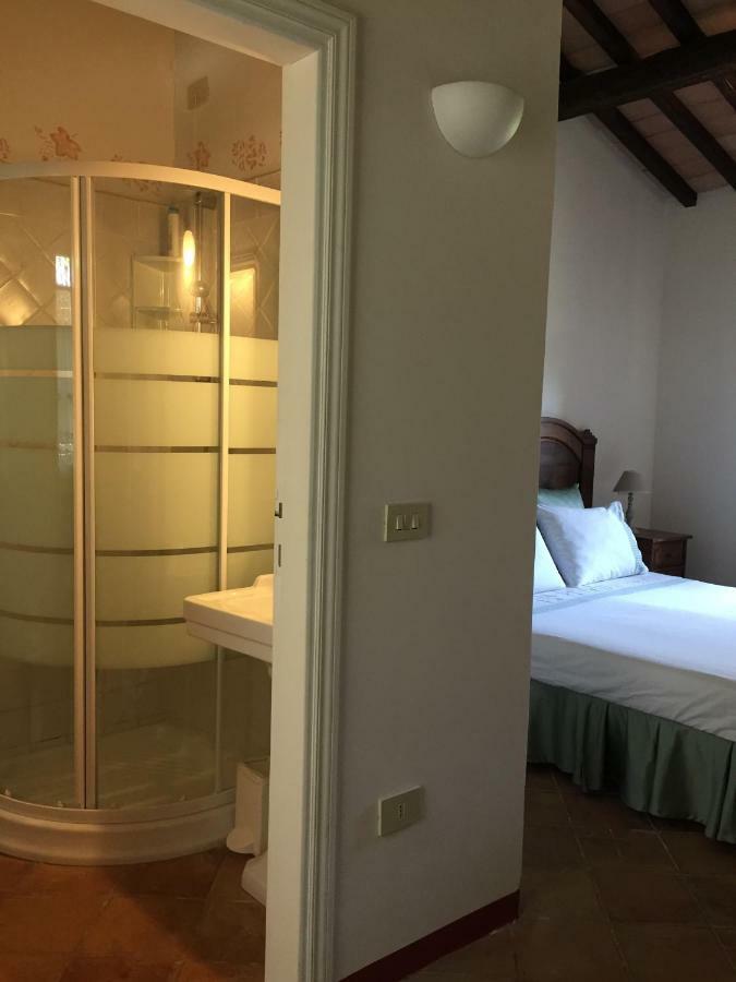 Hostal Casale Ai Poggi Orbetello Exterior foto